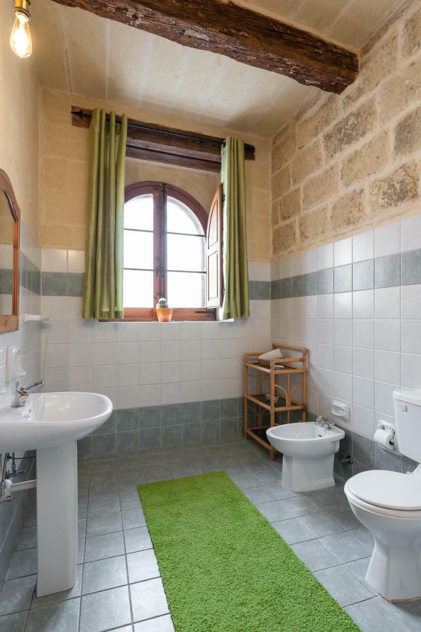 Mood Farmhouse B&B Gharb  Exterior photo